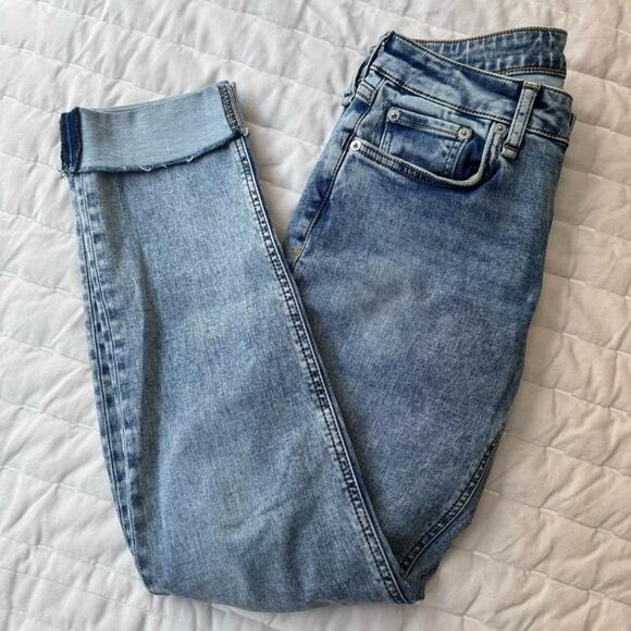 Rag & Bone Dre Low-Rise Boyfriend Nora - Picture 4 of 5